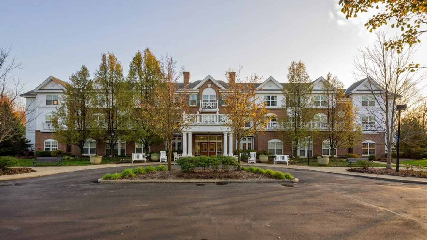 Fairmont Westlake Exterior Garden Website Photo 2